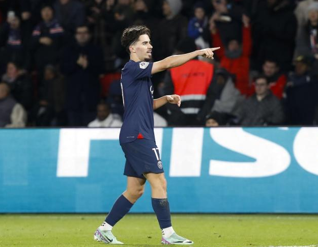 都是他记忆 都是他记忆