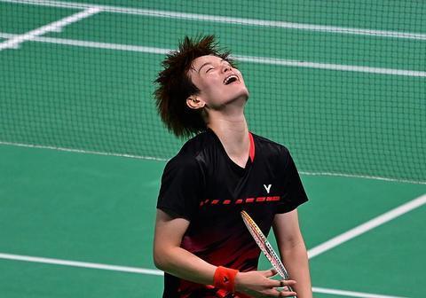 赛的冠军悬 赛的冠军悬