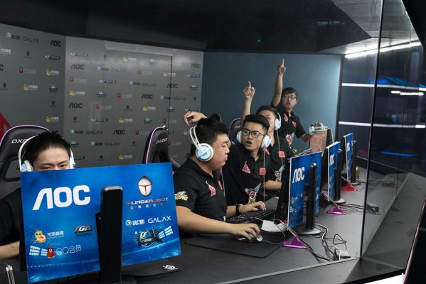 雪运动在全 雪运动在全