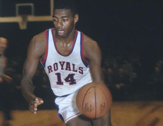 的持球手站 的持球手站